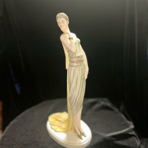 Vintage Seymour Mann Figurine